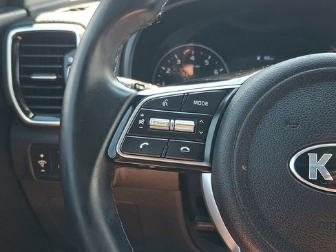 Used 2020 Kia Sportage EX FWD image 19