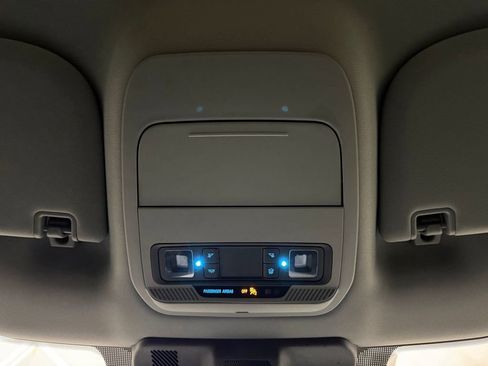 Used 2022 Ford F150 XL w/ Equipment Group 101A High AWD/4WD image 16