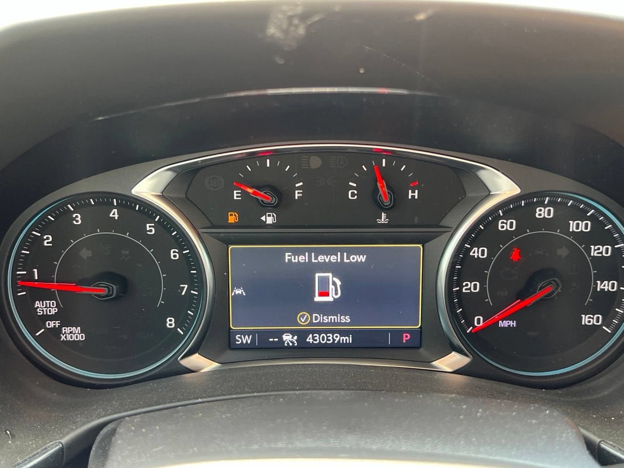 Used 2024 Chevrolet Equinox RS FWD image 17