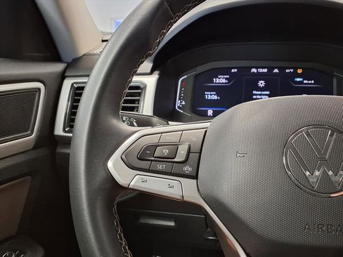Used 2022 Volkswagen Atlas SE image 27