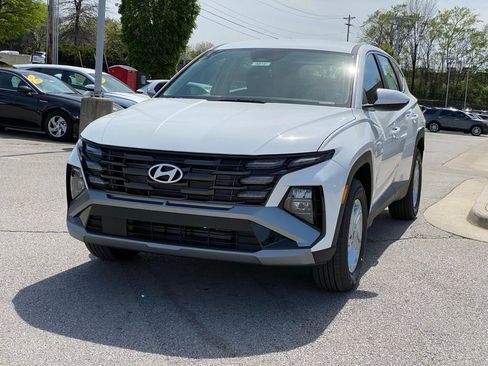 New 2026 Hyundai Tucson SE AWD/4WD image 3