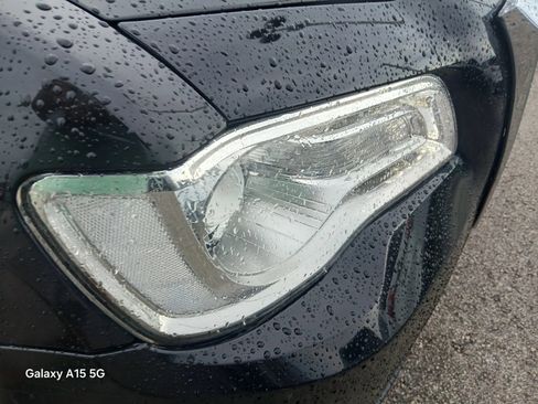 Used 2017 Chrysler 300 C AWD/4WD image 20