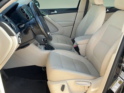 Used 2016 Volkswagen Tiguan S AWD/4WD image 13