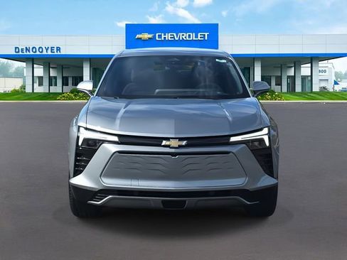 New 2025 Chevrolet Blazer EV LT image 3