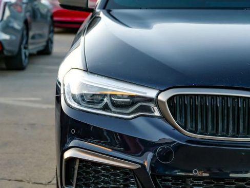 Used 2018 BMW M550i xDrive image 57