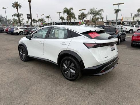 Certified 2024 Nissan Ariya FWD image 4