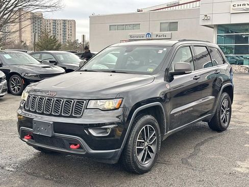 Used 2018 Jeep Grand Cherokee Trailhawk image 5