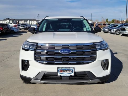 New 2026 Ford Explorer Active w/ Active Comfort Package image 5