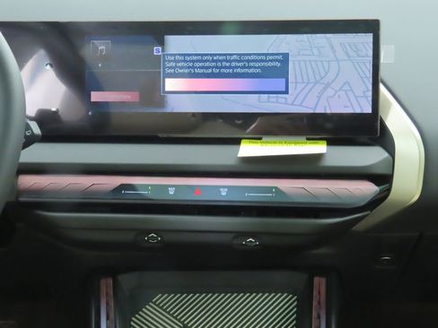 Certified 2025 BMW X3 xDrive30i w/ Premium Package image 15