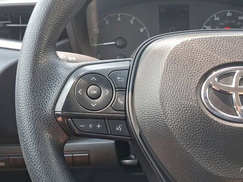 Used 2024 Toyota Corolla LE FWD image 19
