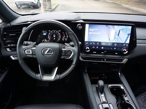 Used 2023 Lexus RX 350 Premium image 6