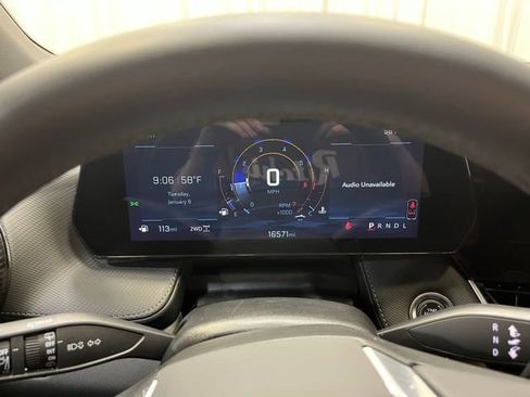 Used 2025 Chevrolet Equinox LT image 19