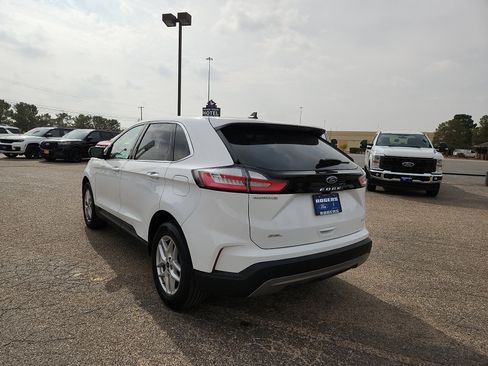 Certified 2023 Ford Edge SEL image 5