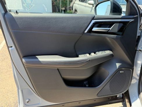 New 2026 Mitsubishi Outlander AWD image 34