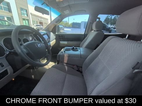Used 2008 Toyota Tundra 4x4 CrewMax w/ Tow Pkg image 10