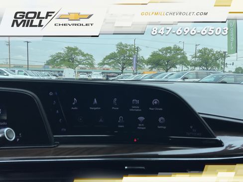 Certified 2024 Cadillac Escalade Sport Platinum w/ Heavy-Duty Trailer Package AWD/4WD image 21