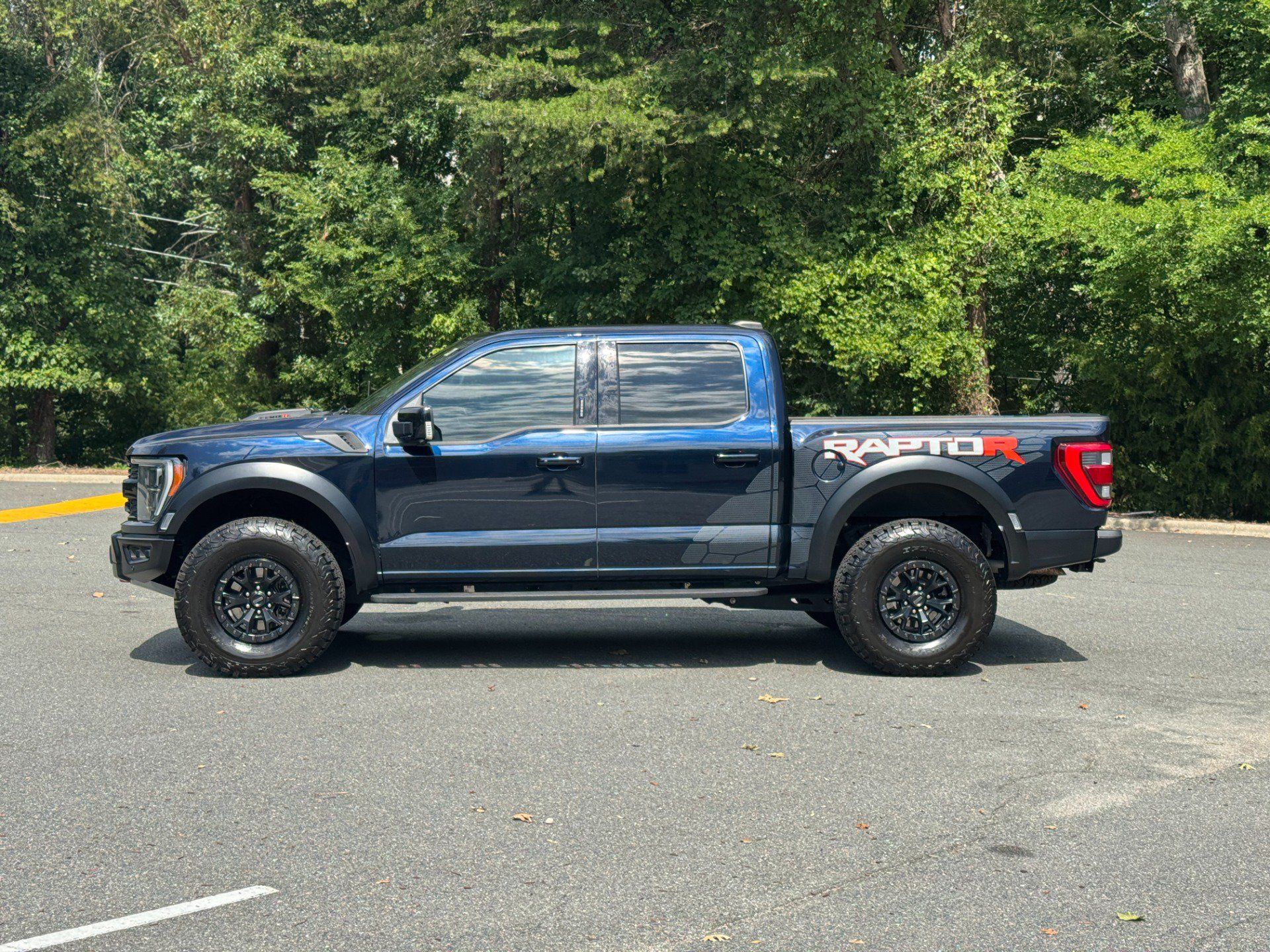Used 2023 Ford F150 Raptor w/ Equipment Group 802A Raptor R AWD/4WD image 6