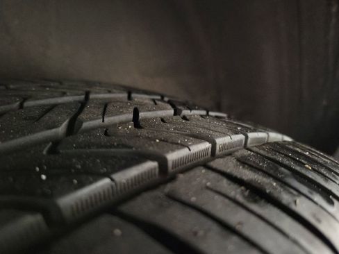 Used 2018 Toyota Corolla LE image 11