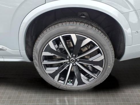 New 2026 Volvo XC90 B6 Plus w/ Protection Package Premier AWD/4WD image 10