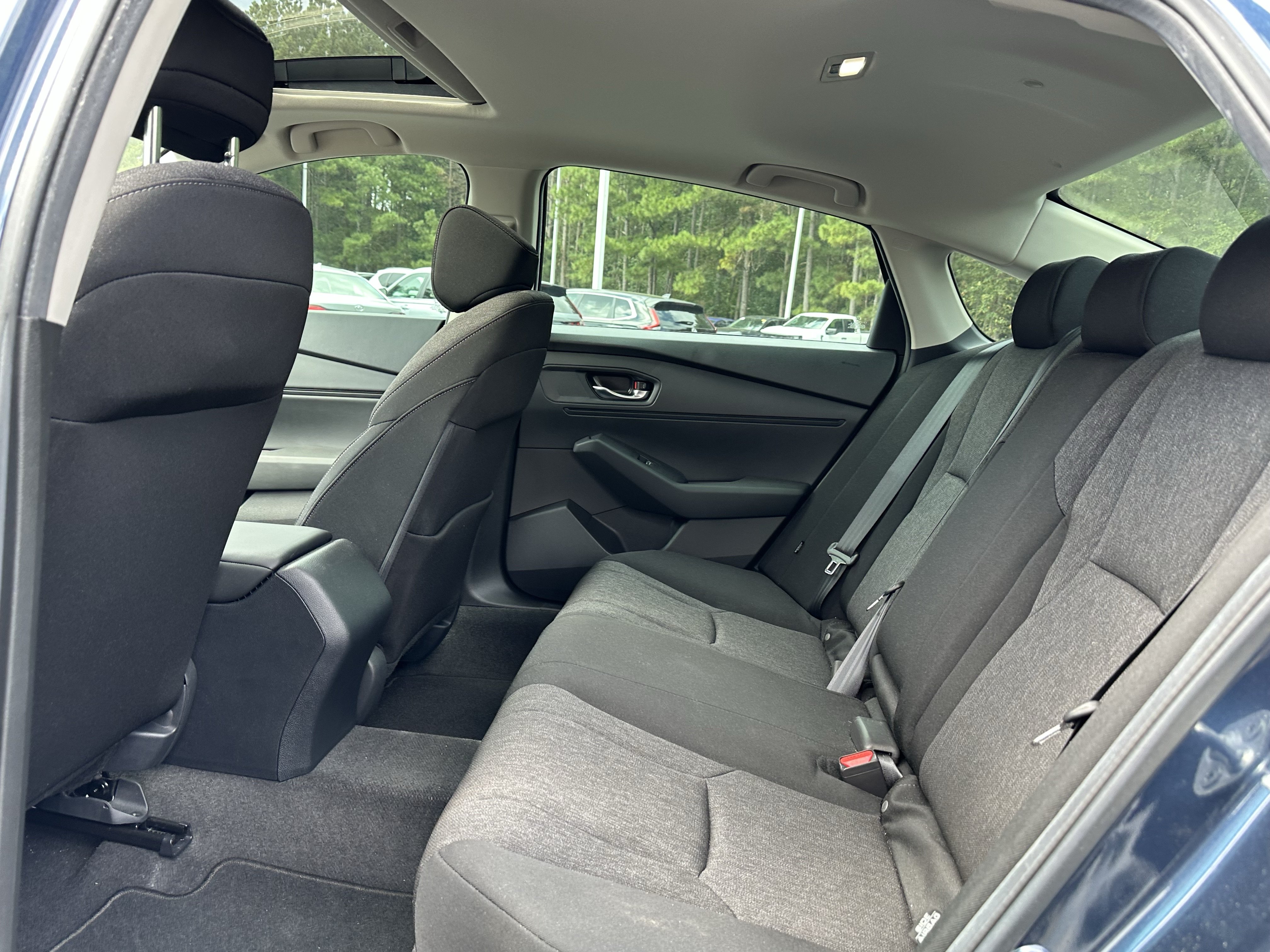 Used 2024 Honda Accord EX image 9