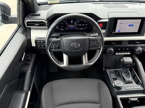 Used 2024 Toyota Tacoma TRD Off-Road AWD/4WD image 22