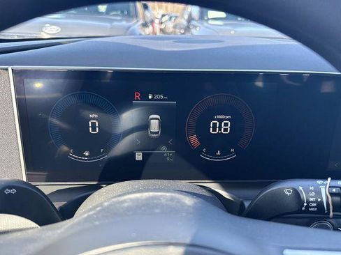 New 2026 Hyundai Tucson SE image 13