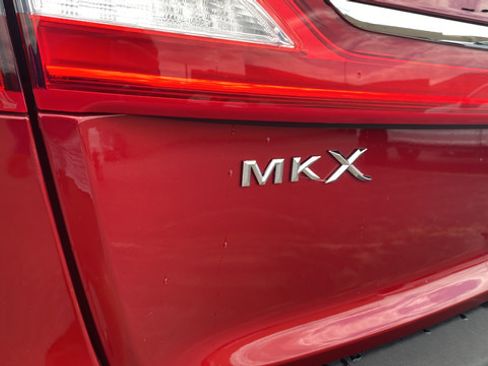 Used 2016 Lincoln MKX Reserve w/ Driver Assistance Package AWD/4WD image 31
