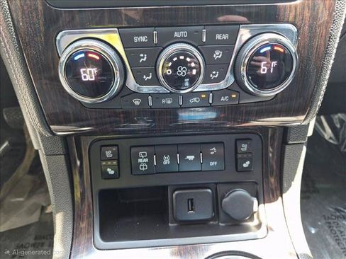 Used 2017 Chevrolet Traverse Premier AWD/4WD image 20
