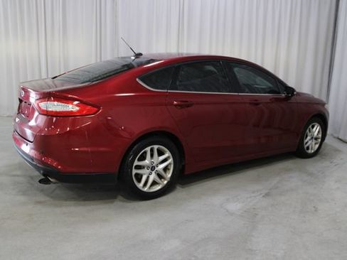Used 2014 Ford Fusion SE FWD image 28