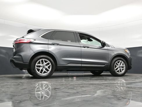 Certified 2024 Ford Edge SEL AWD/4WD image 50