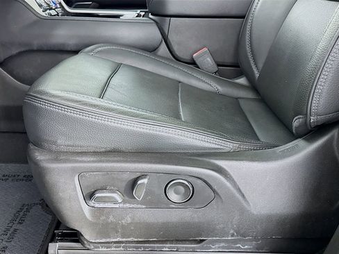 Used 2021 GMC Yukon XL Denali w/ Denali Ultimate Package image 25