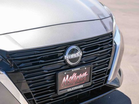 Used 2023 Nissan Altima 2.5 SV FWD image 5