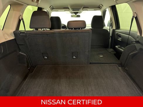Certified 2025 Nissan Rogue SV AWD/4WD image 37