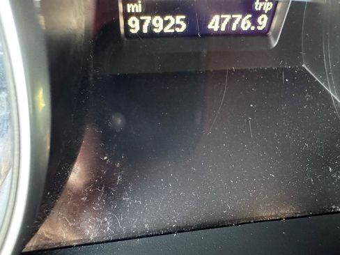 Used 2018 Volkswagen Passat 3.6 image 19