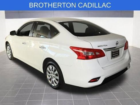 Used 2017 Nissan Sentra S image 3