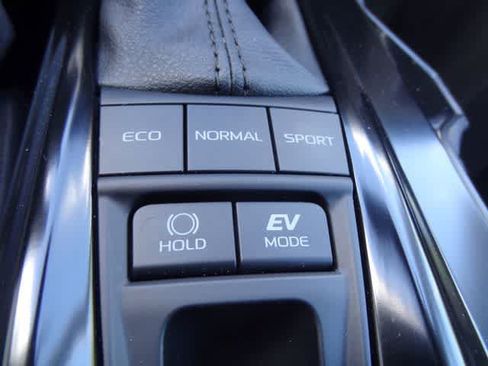 Used 2025 Toyota Camry LE FWD image 26