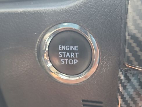 Used 2021 Toyota 4Runner SR5 AWD/4WD image 28