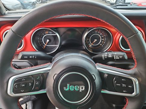 Used 2023 Jeep Wrangler Unlimited Rubicon w/ LED Lighting Group image 23