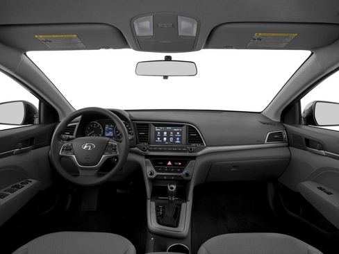 Used 2018 Hyundai Elantra SEL FWD image 5