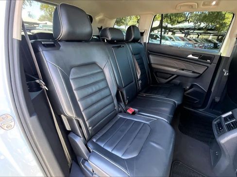 Used 2021 Volkswagen Atlas SEL Premium w/ MDO Package (Bench Seat) image 20