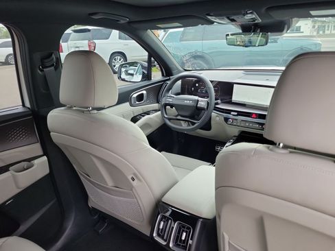 New 2026 Kia Sorento SX Prestige AWD/4WD image 13