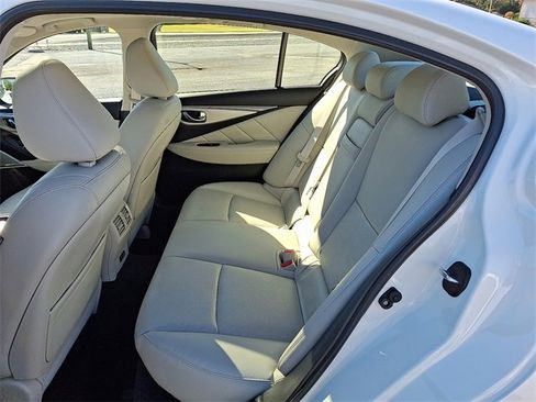 Used 2023 INFINITI Q50 Luxe w/ Cargo Package image 10