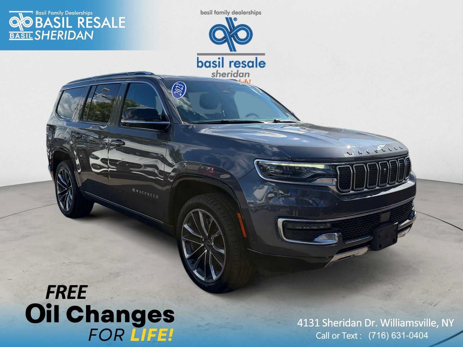 Used 2023 Jeep Wagoneer Series III w/ Premium Group I AWD/4WD image 1