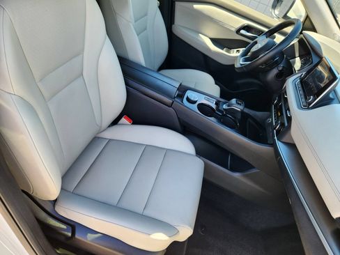 Certified 2023 Nissan Rogue SV w/ SV Premium B Package AWD/4WD image 11