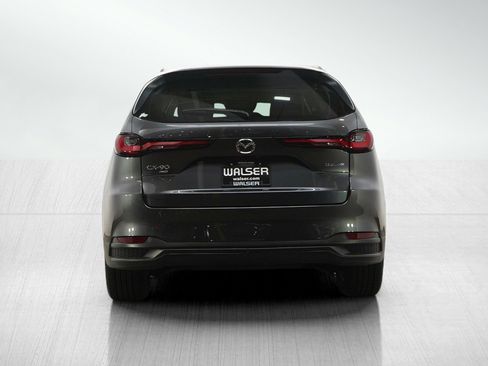 Certified 2024 MAZDA CX-90 Plug-In Hybrid w/ Preferred AWD/4WD image 4