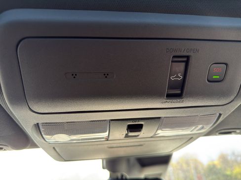 Certified 2022 Nissan Frontier PRO-4X w/ Pro-4X Premium Package image 24