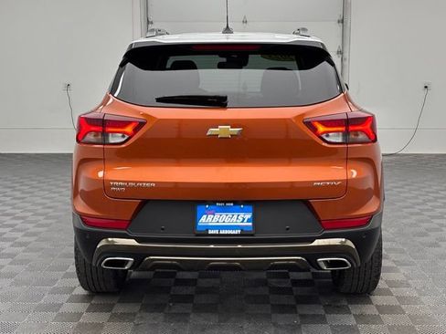 Used 2023 Chevrolet TrailBlazer ACTIV w/ Sun and Liftgate Package AWD/4WD image 9