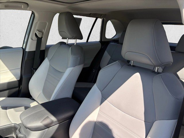 Certified 2025 Toyota RAV4 XLE Premium AWD/4WD image 20