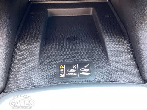 Used 2024 Chevrolet Blazer LT w/ Convenience Package FWD image 20