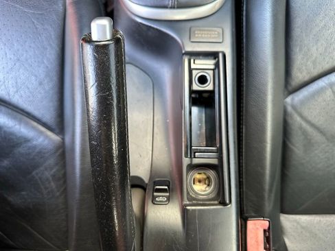 Used 2006 Porsche 911 Carrera 4S image 22